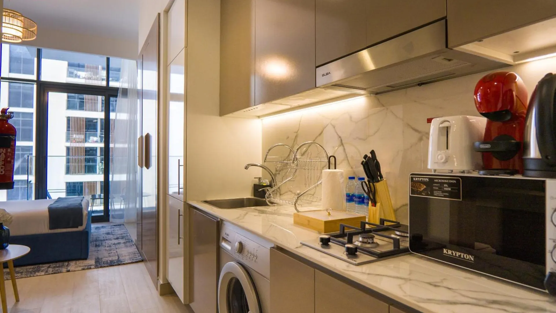 Easygo- Lavish Stu With Pool View In Azizi Riviera Apartment Dubai