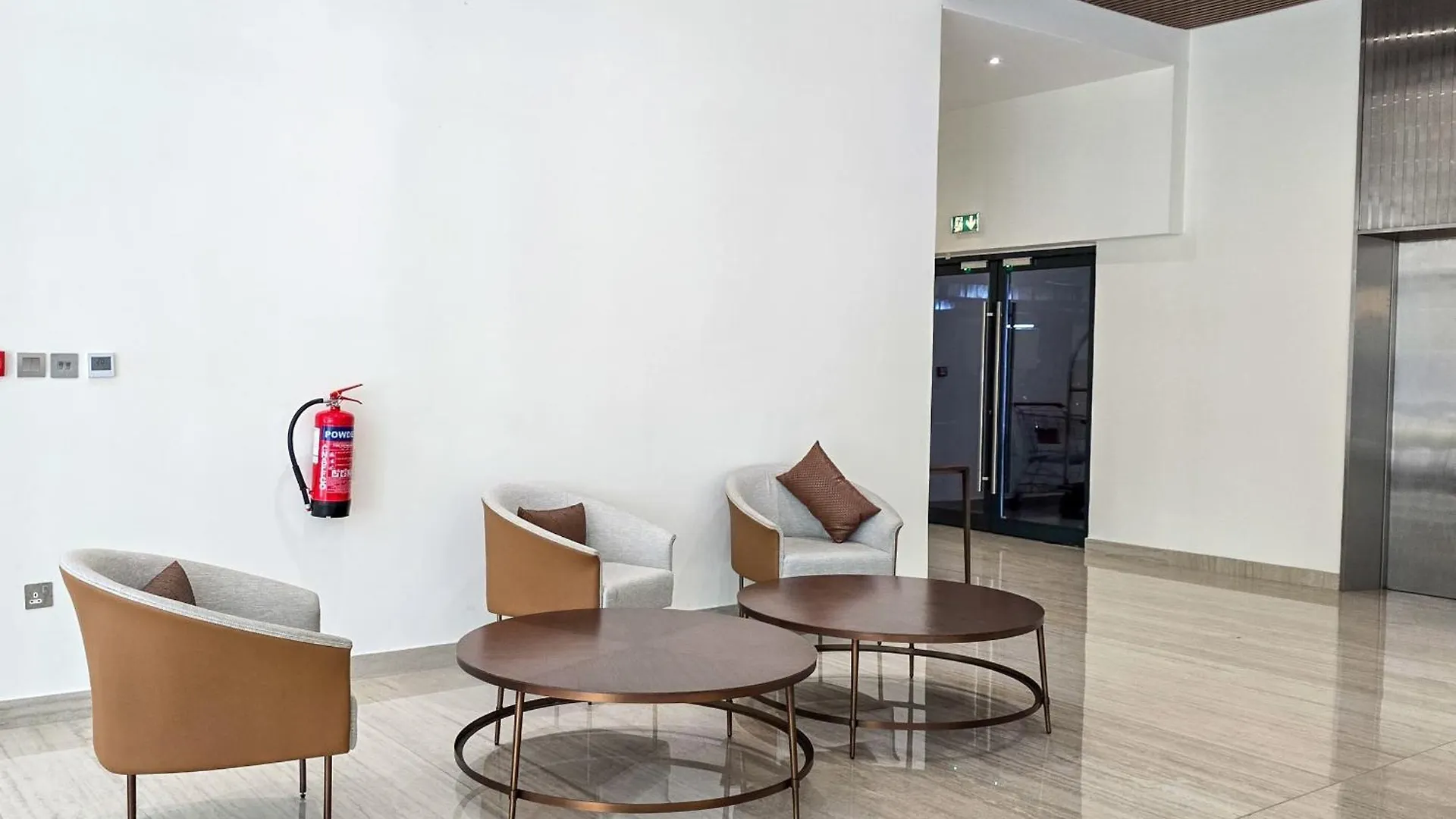 Easygo- Lavish Stu With Pool View In Azizi Riviera Apartment Dubai