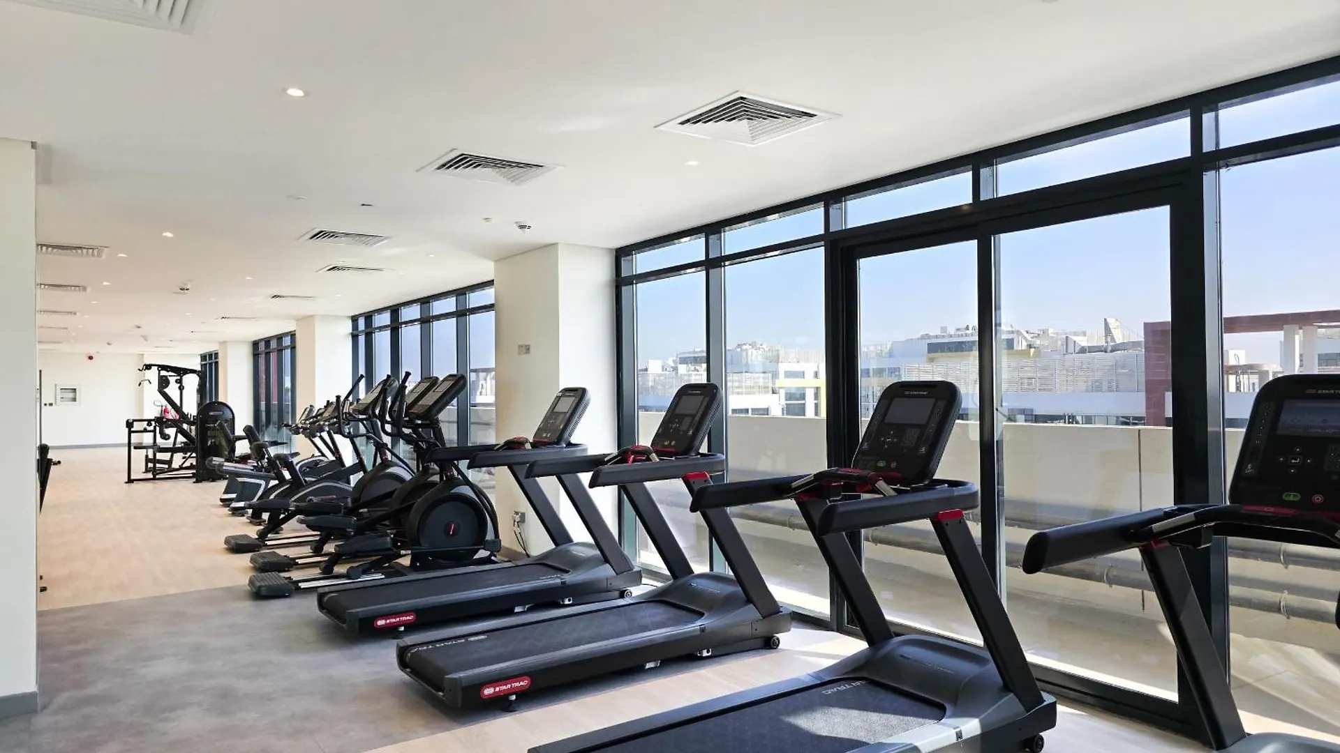 Easygo- Lavish Stu With Pool View In Azizi Riviera Apartment Dubai United Arab Emirates